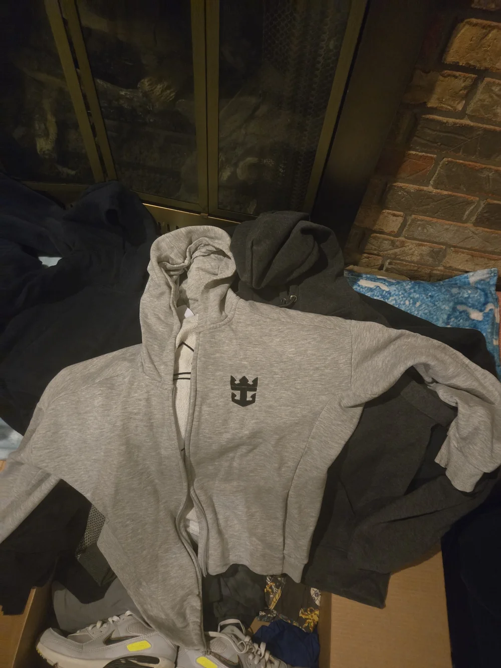 Back To School Bundle! Shirts, 2 Pair Of Shoes Size7 Hoodies, Zipup, Pants, Pjs,